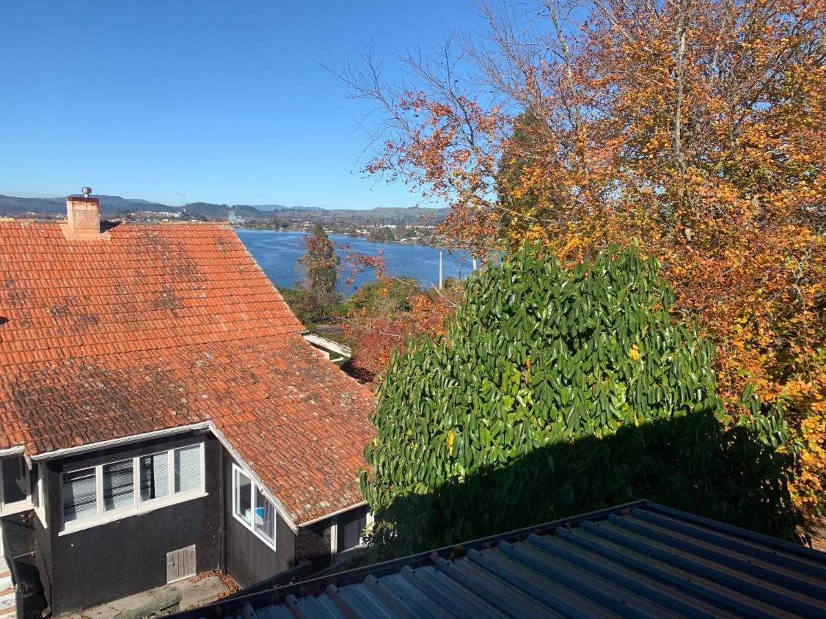 Lake View Family Lodge Up Tp 14 People Rotorua Zewnętrze zdjęcie